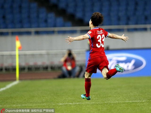 俱乐部不会以任何方式支持所谓的欧超联赛项目，那将是对国内联赛重要性和欧洲足球基础的不可接受的攻击。